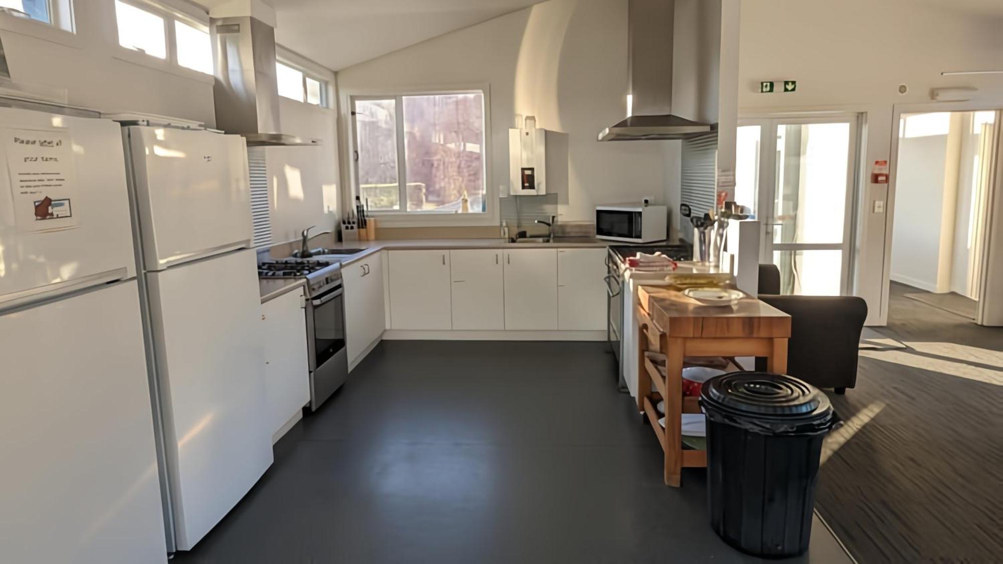 Hampshire Holiday Parks - Glendhu Bay Wanaka Bagian luar foto