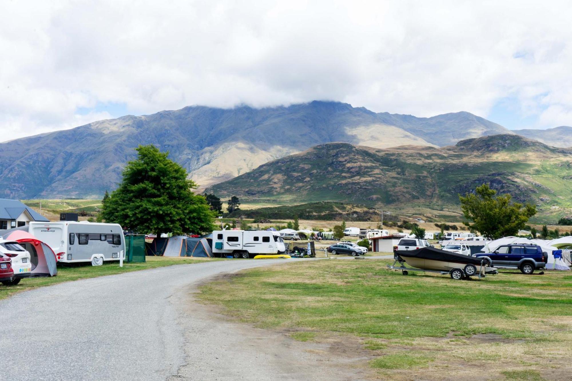 Hampshire Holiday Parks - Glendhu Bay Wanaka Bagian luar foto